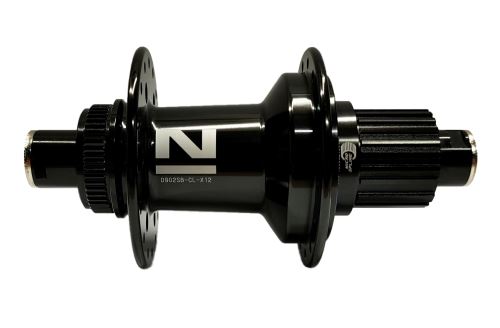Novatec D902SB B12 MS CL boost piasta Centerlock MicroSpline - 32 otwory - czarna (N-logo)